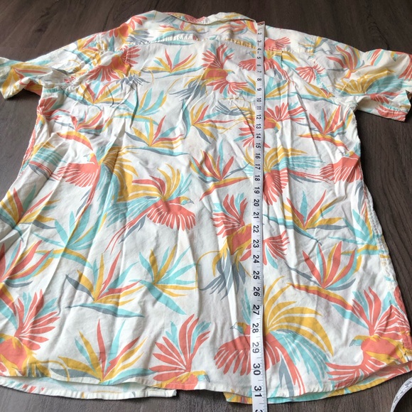 Roark Cendrawasih Shirt Mens XL Colorful Tropical Birds Classic Fit Short Sleeve - Picture 5 of 7